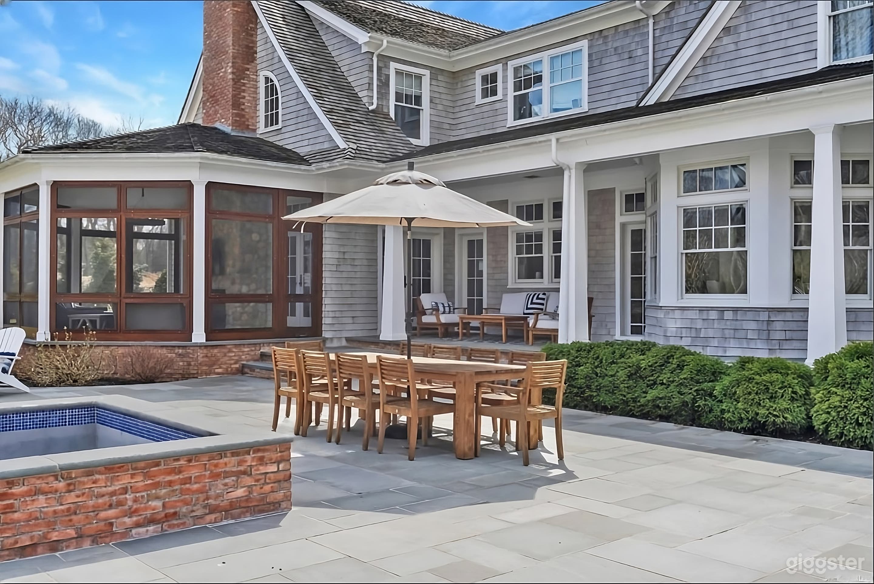 Elegant Southold Backyard Photo 4