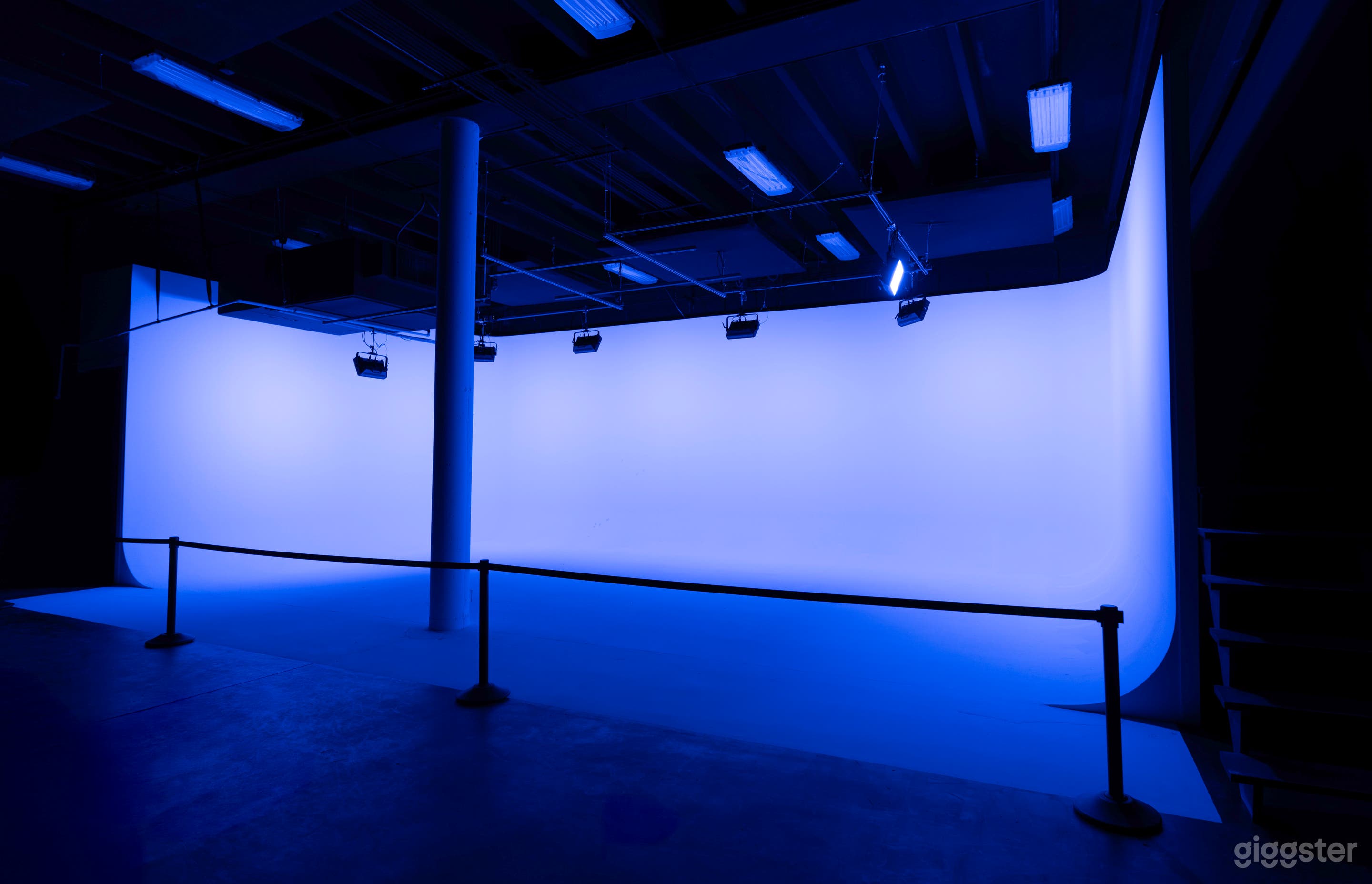 Fort Worth's Largest Cyc Wall Photo 4