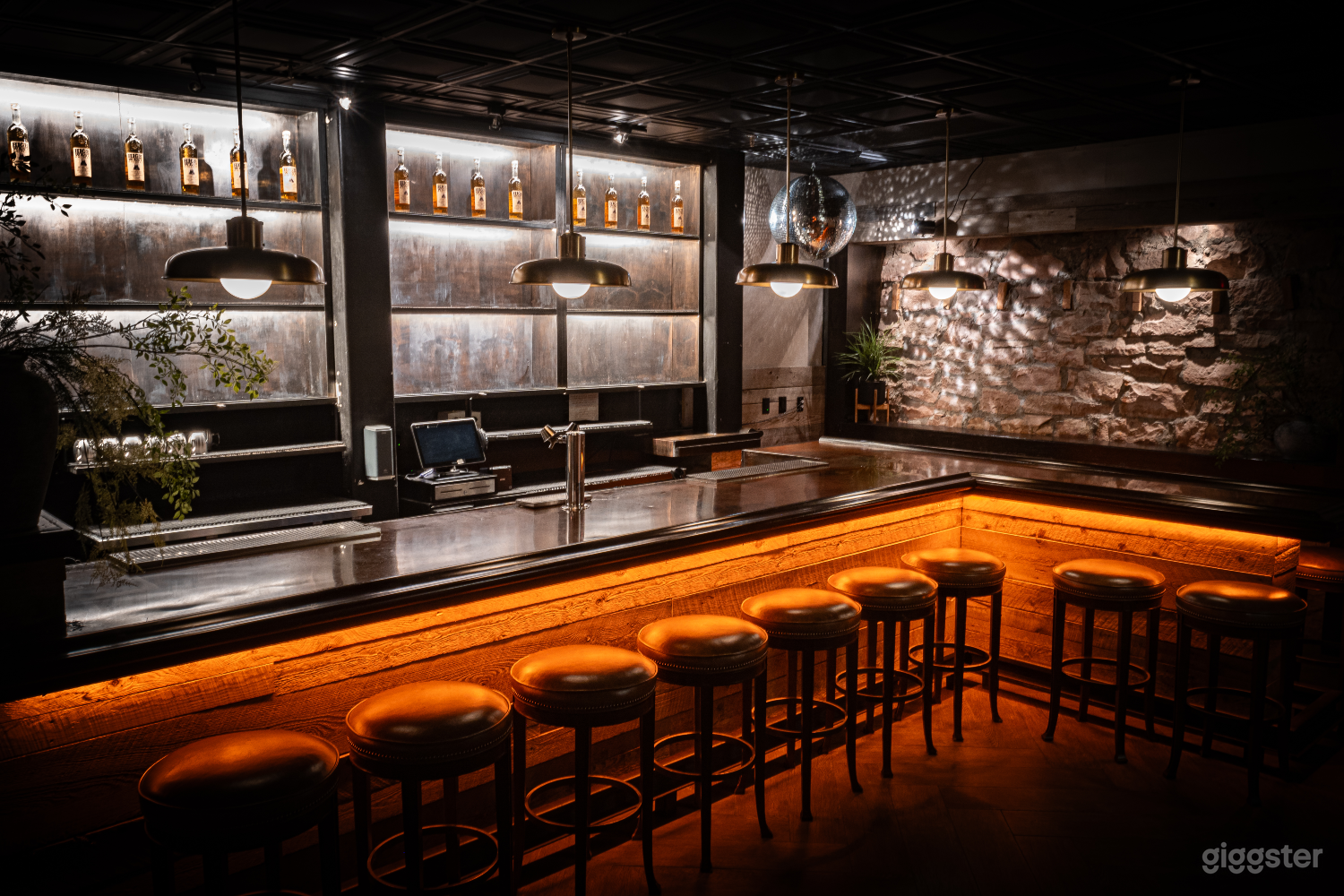 Premiere Park City Bar Lounge Photo 2