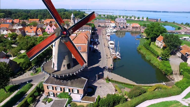  Royal Windmill d'Orange Molen aan de Waterfront 