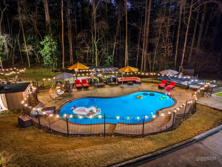  Luxury 2 acres Estate Pool, Sauna, BasketBall/Pickleball,Gym 