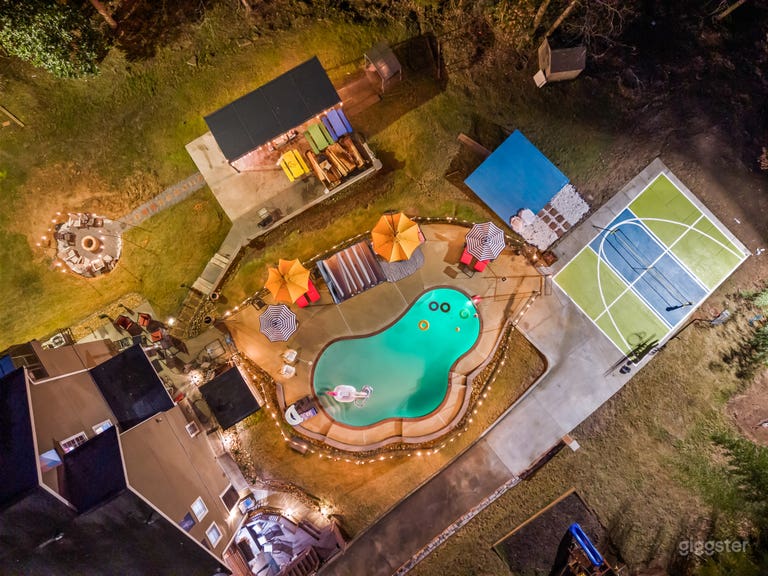  Luxury 2 acres Estate Pool, Sauna, BasketBall/Pickleball,Gym 