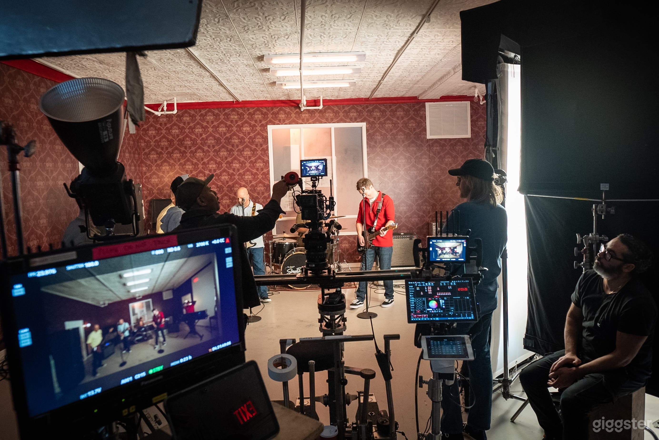 The Best Professional Daylight Studio In Dimes Sq Photo 2