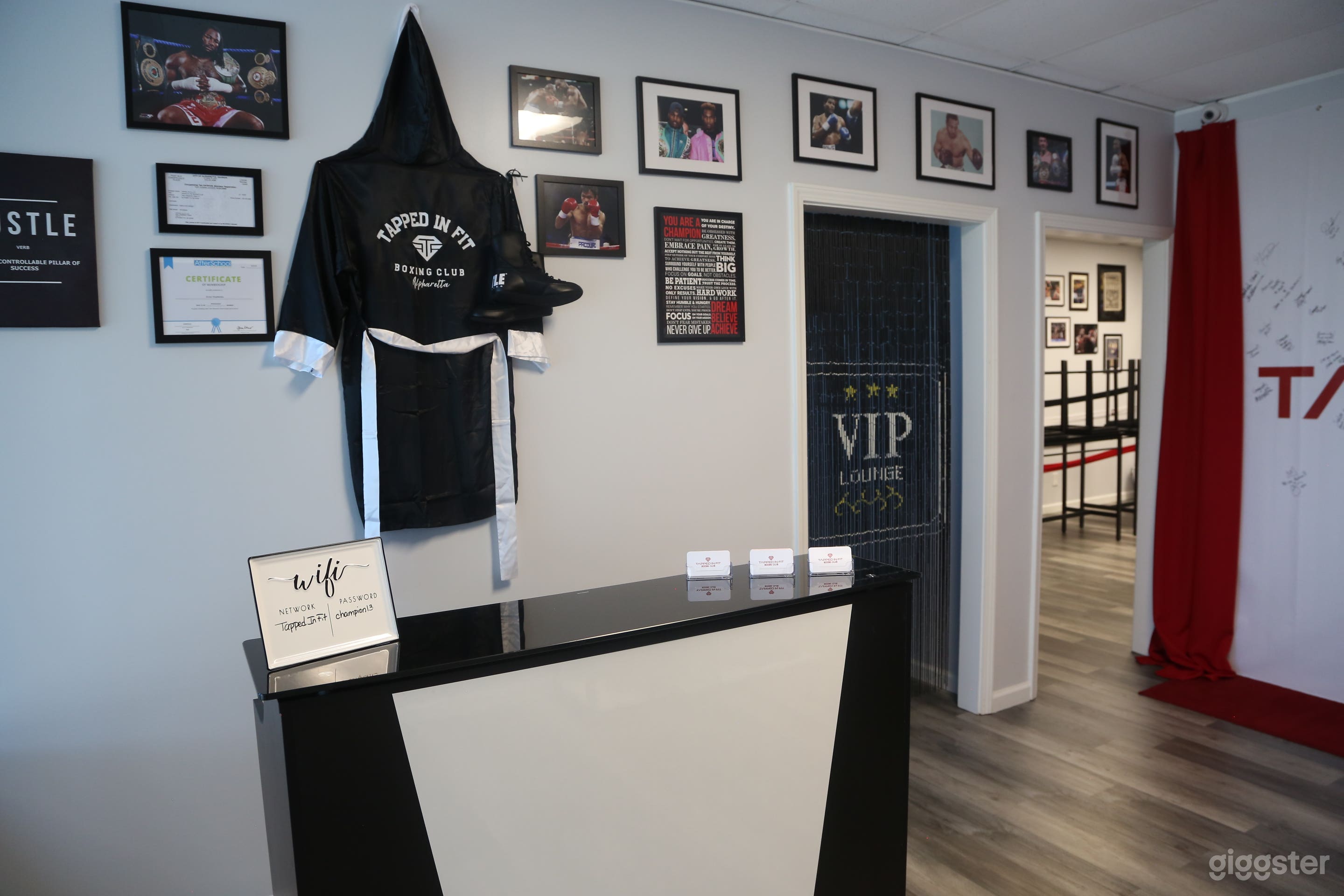 Boxing Club with Gym Photo 4