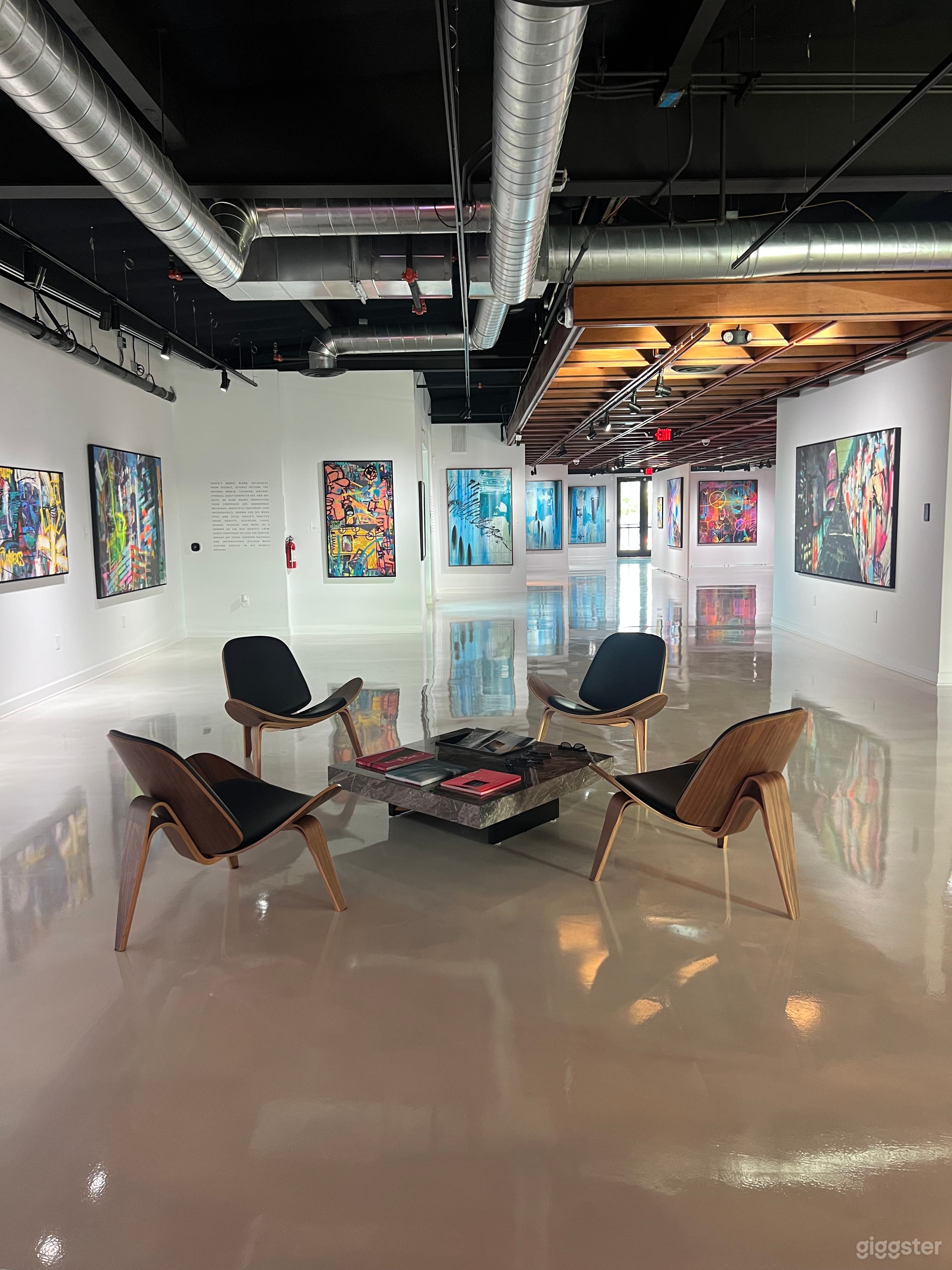 Stunning Museum-Level Art Gallery in South Bay LA Photo 1