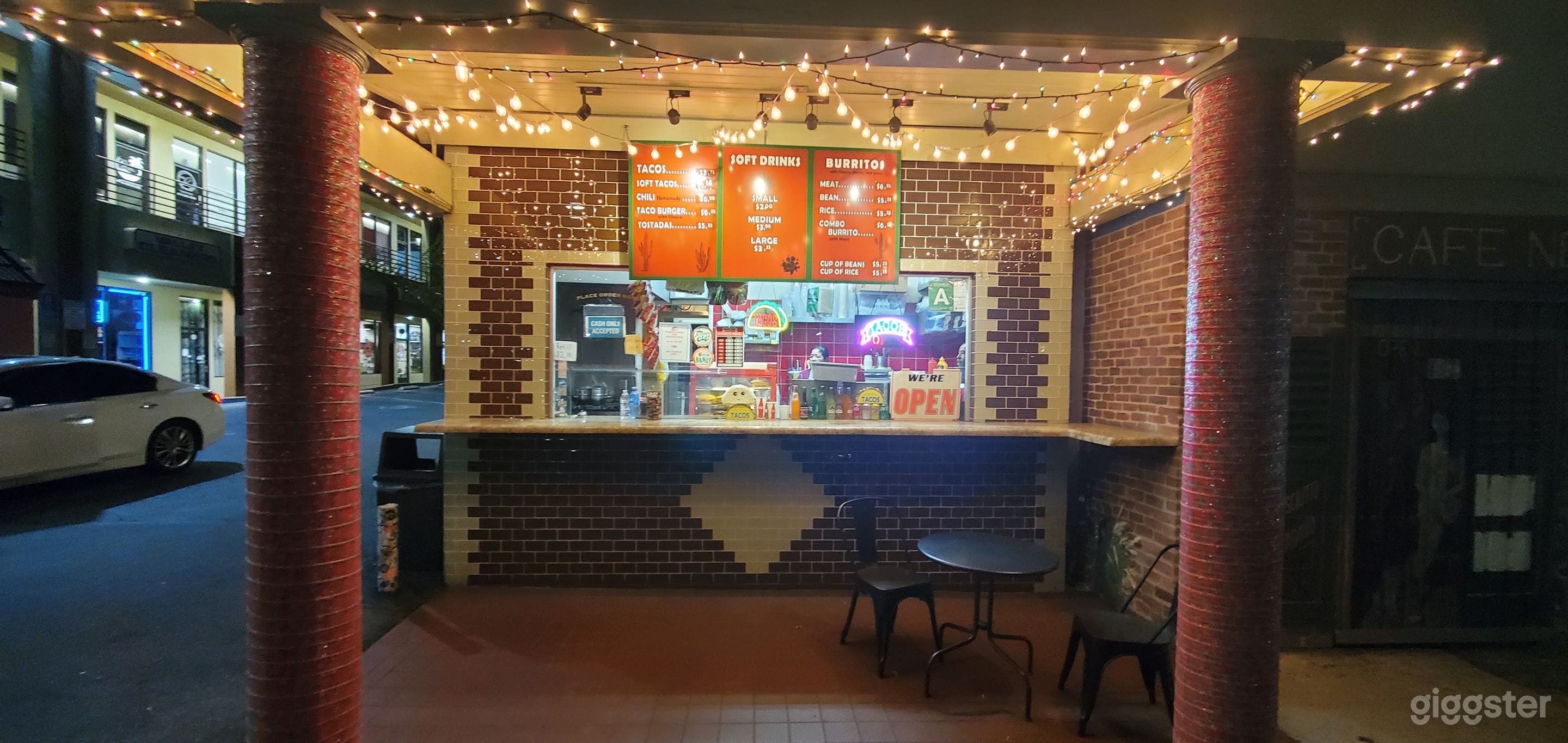Authentic Taco Stand / Restaurant (Tujunga Village) Photo 4