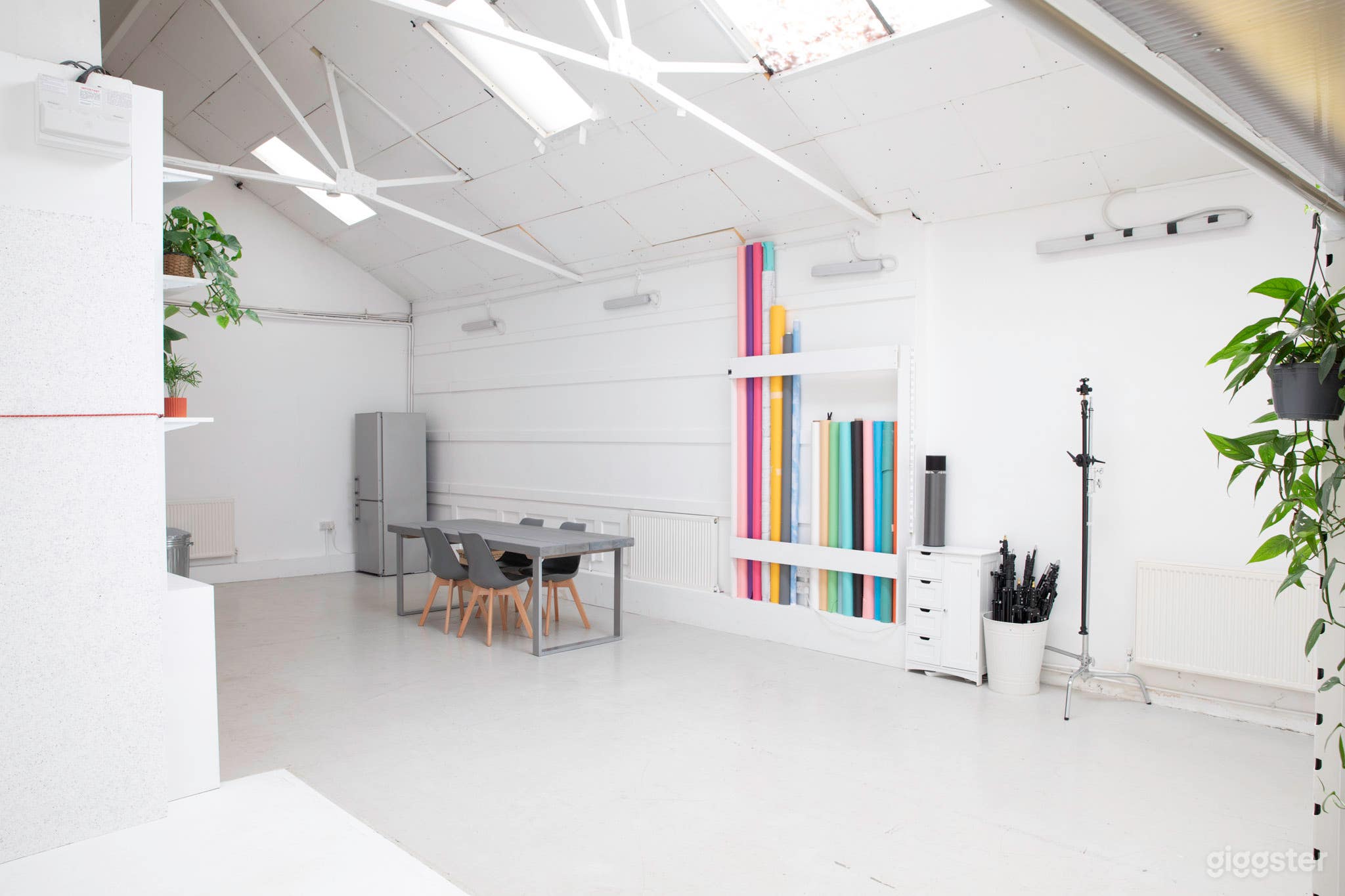 Bright and Airy Photography/Video Studio in Brixton Photo 2