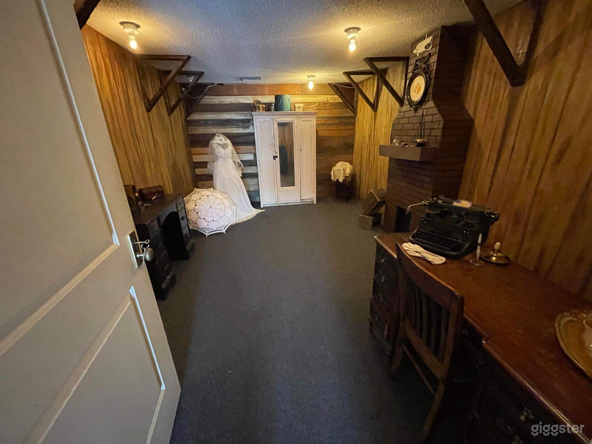 Attic Escape Room Photo 1