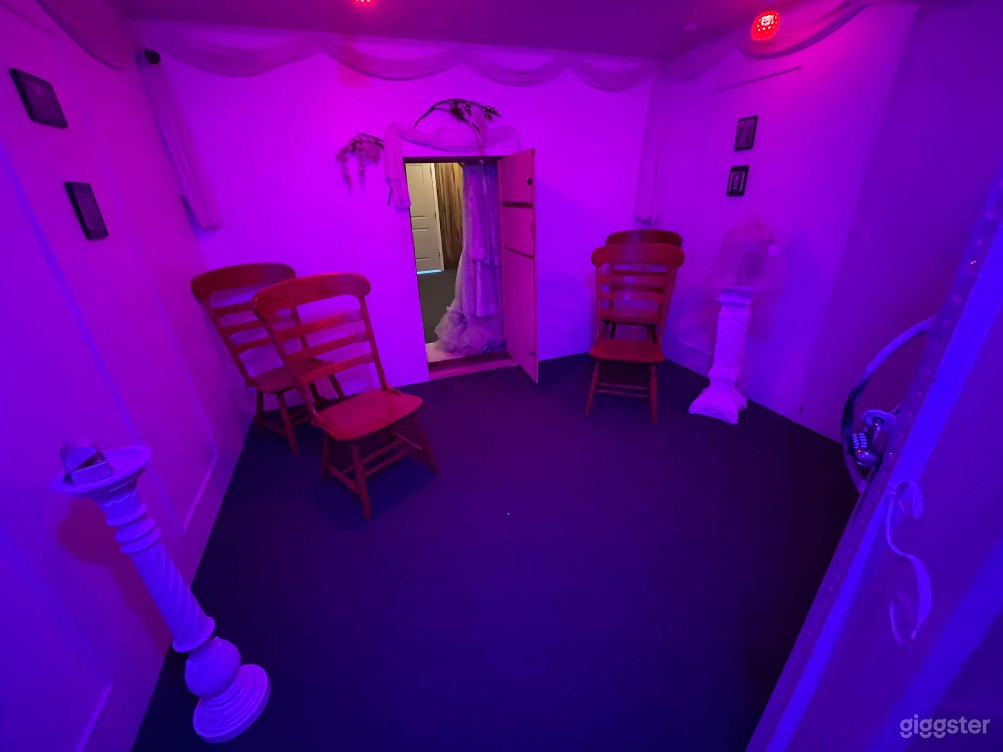 Attic Escape Room Photo 3