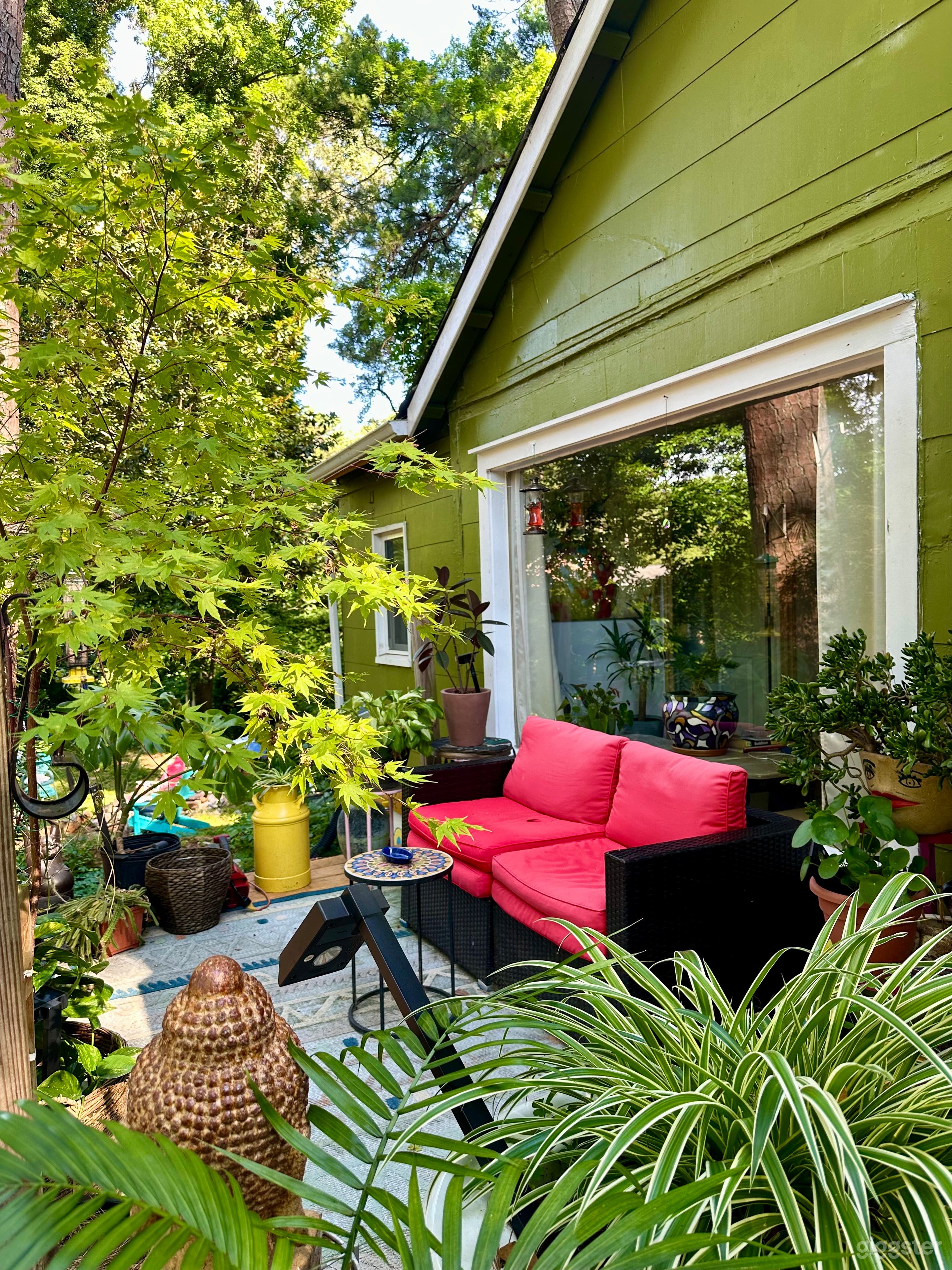 Artistic Nature Haven  Photo 2