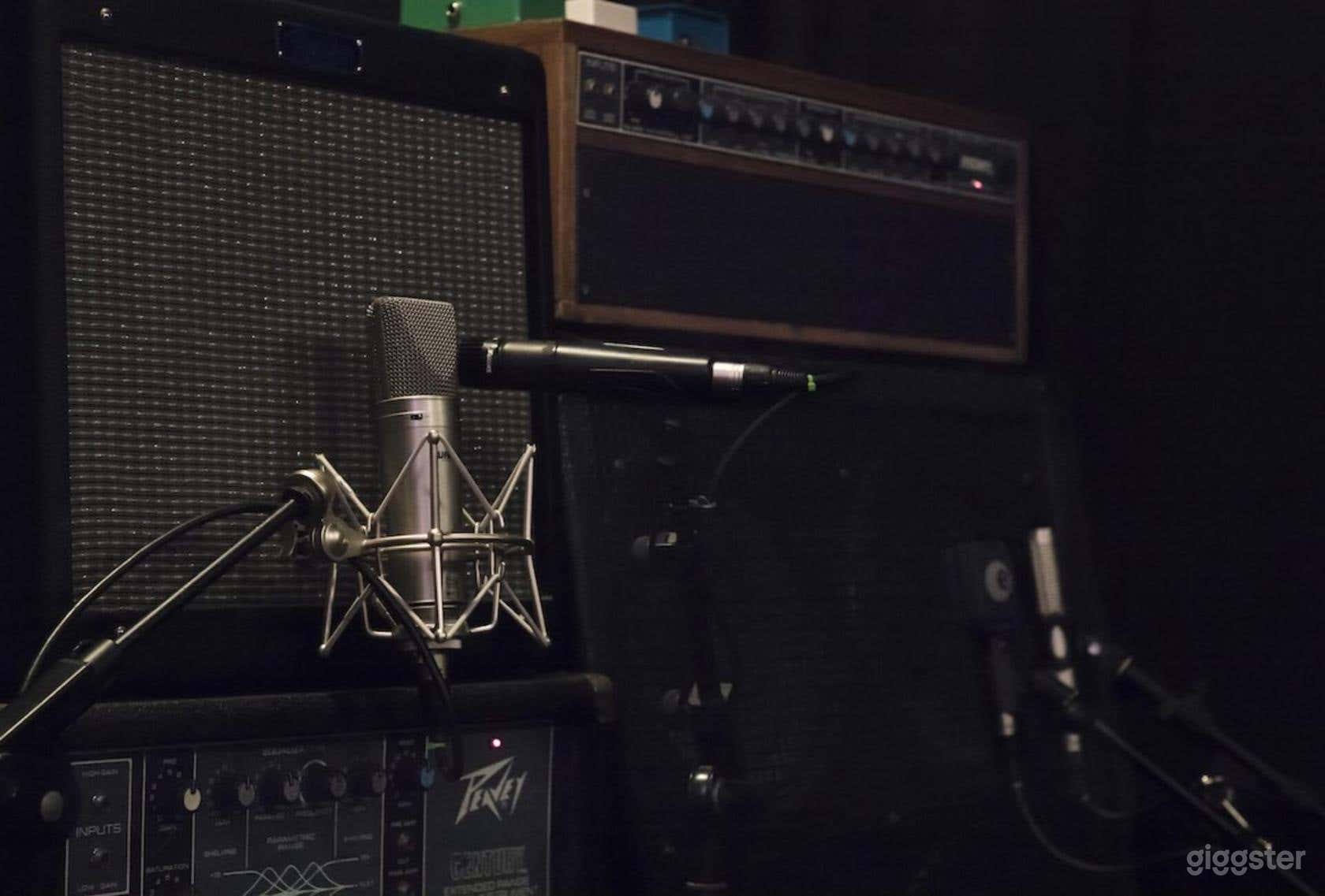 Extraordinary Studio in Melbourne Photo 3