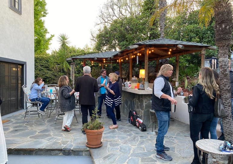  Exquisite Pool Oasis 