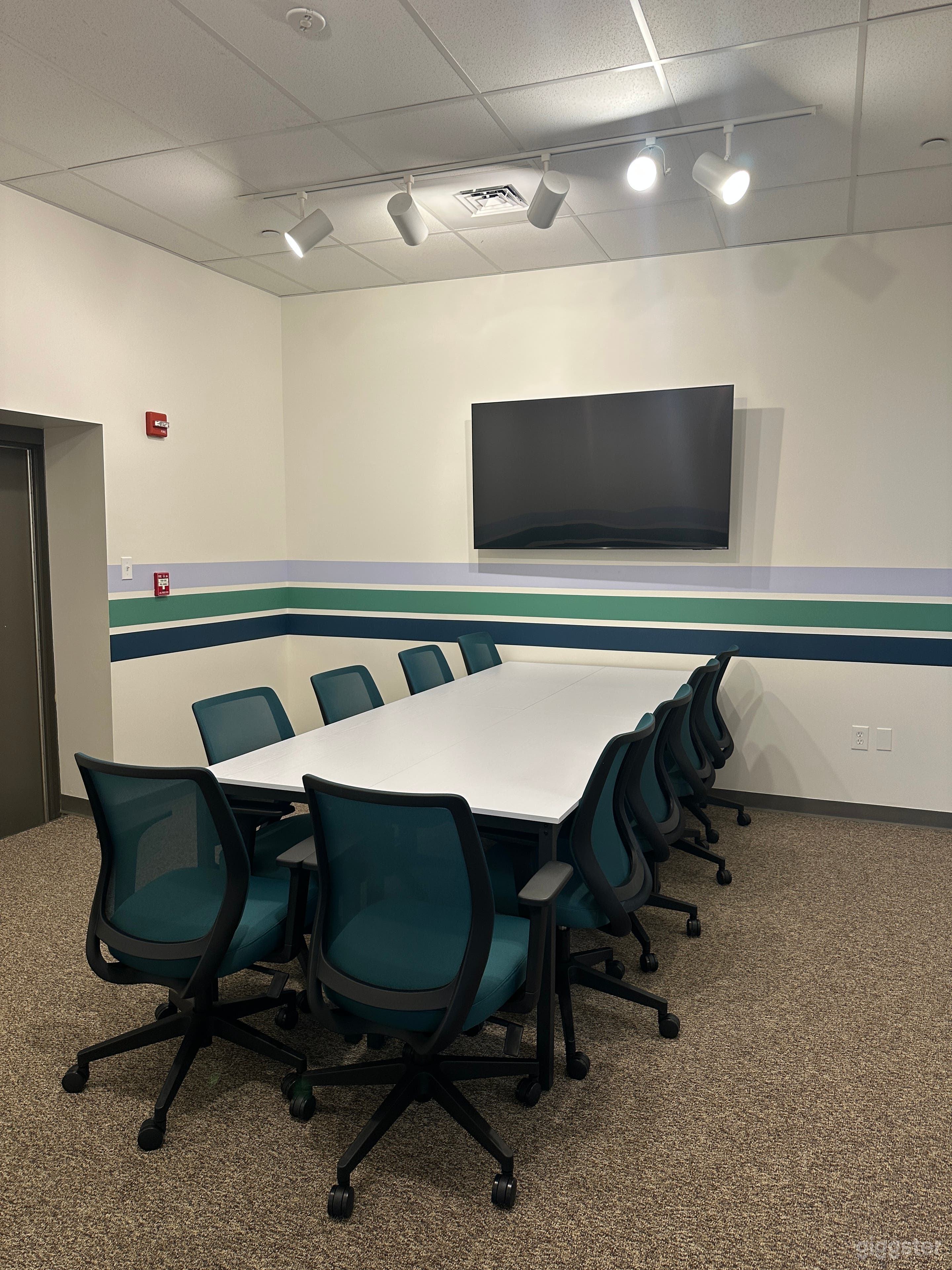 Modern Conference Room in Creative Hub, Reading MA| Seats 10 Photo 4