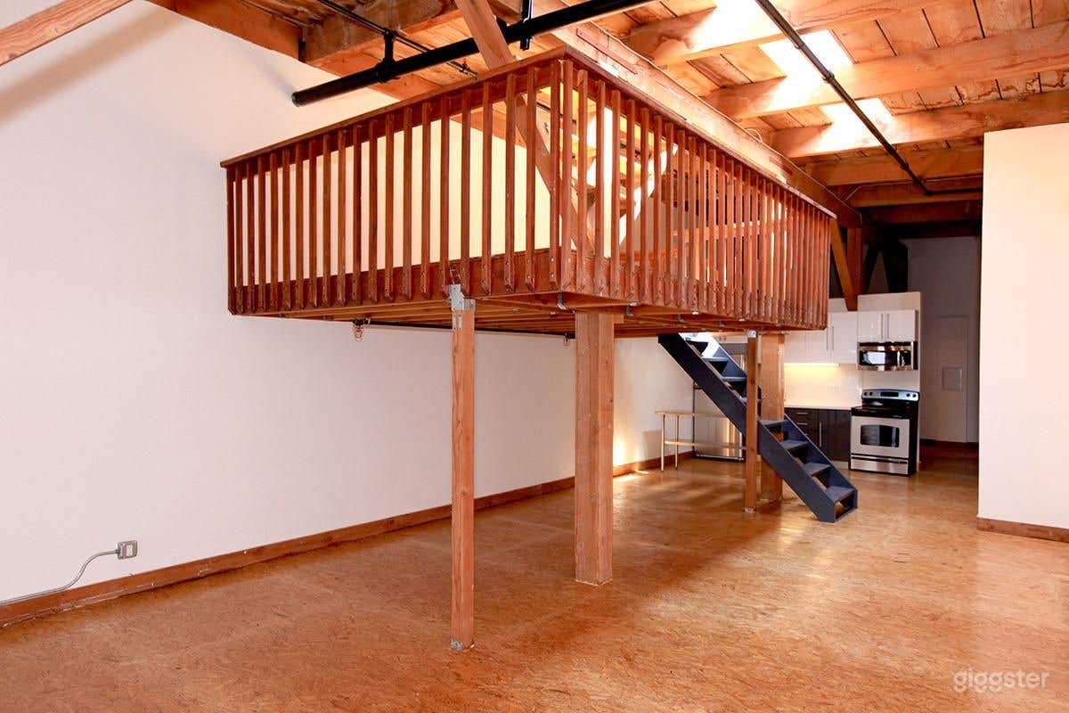 1228 SQT Loft 304 Photo 2