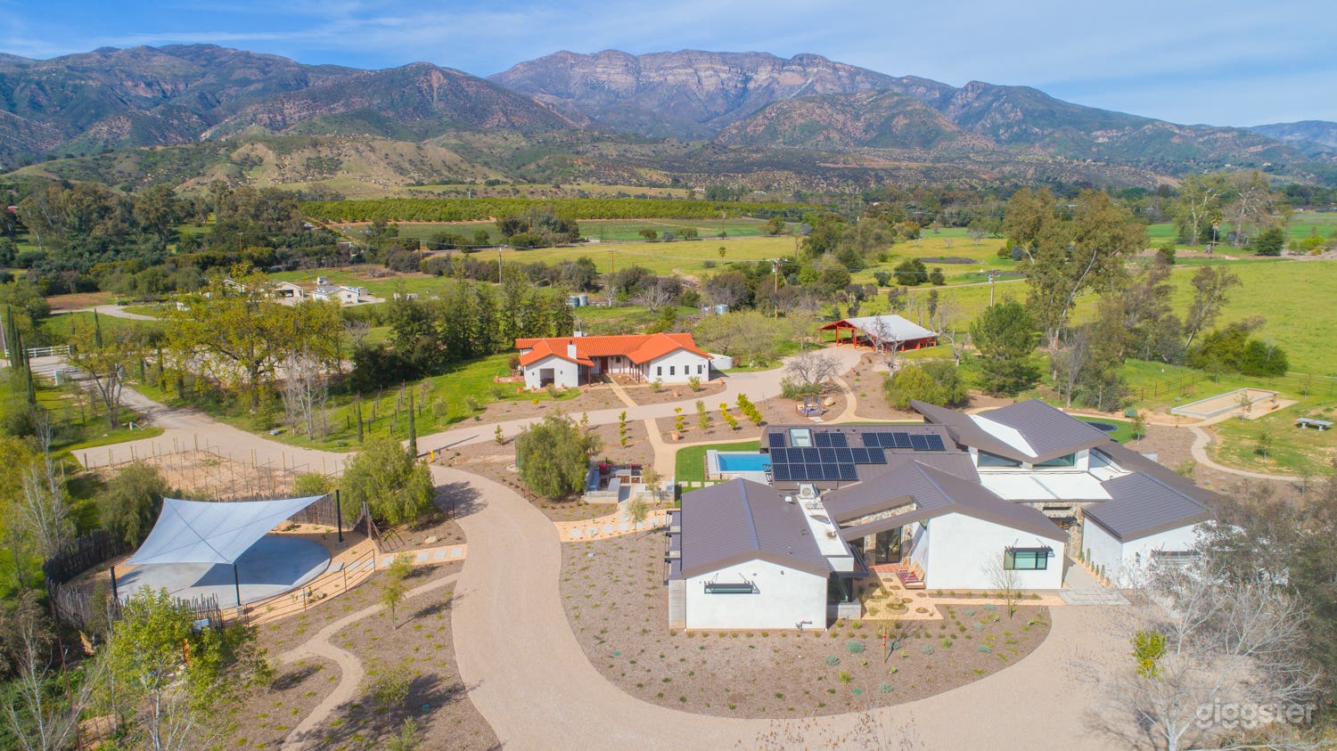 Ojai Modern Hacienda Photo 2