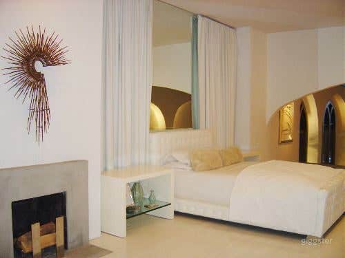 Converted church home: Location 4131 Photo 3