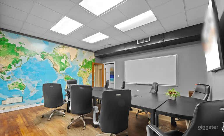  Conference Room for 12 in Vibrant Industrial Building 