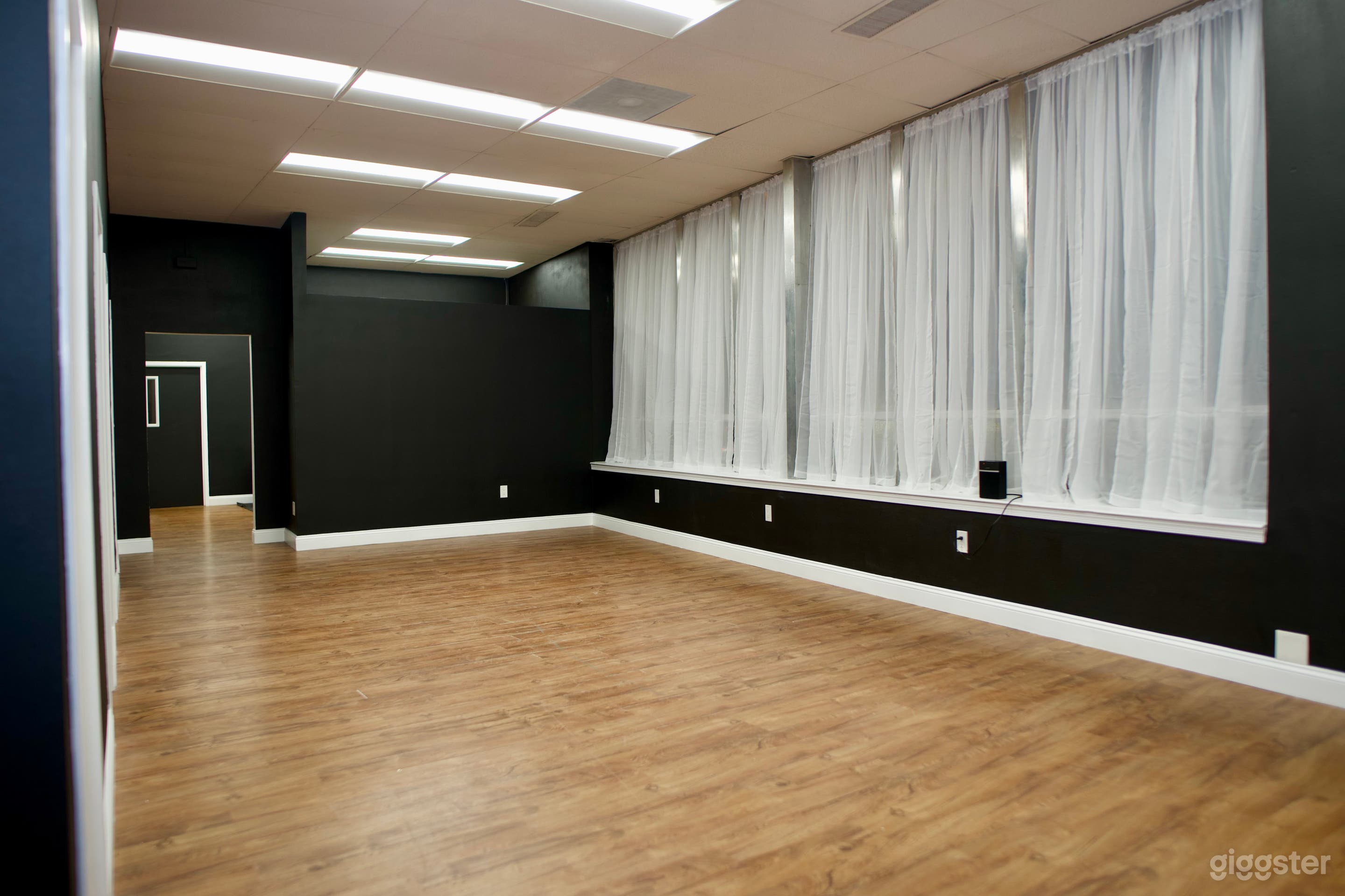 Modern Urban Entertainment Space Photo 2