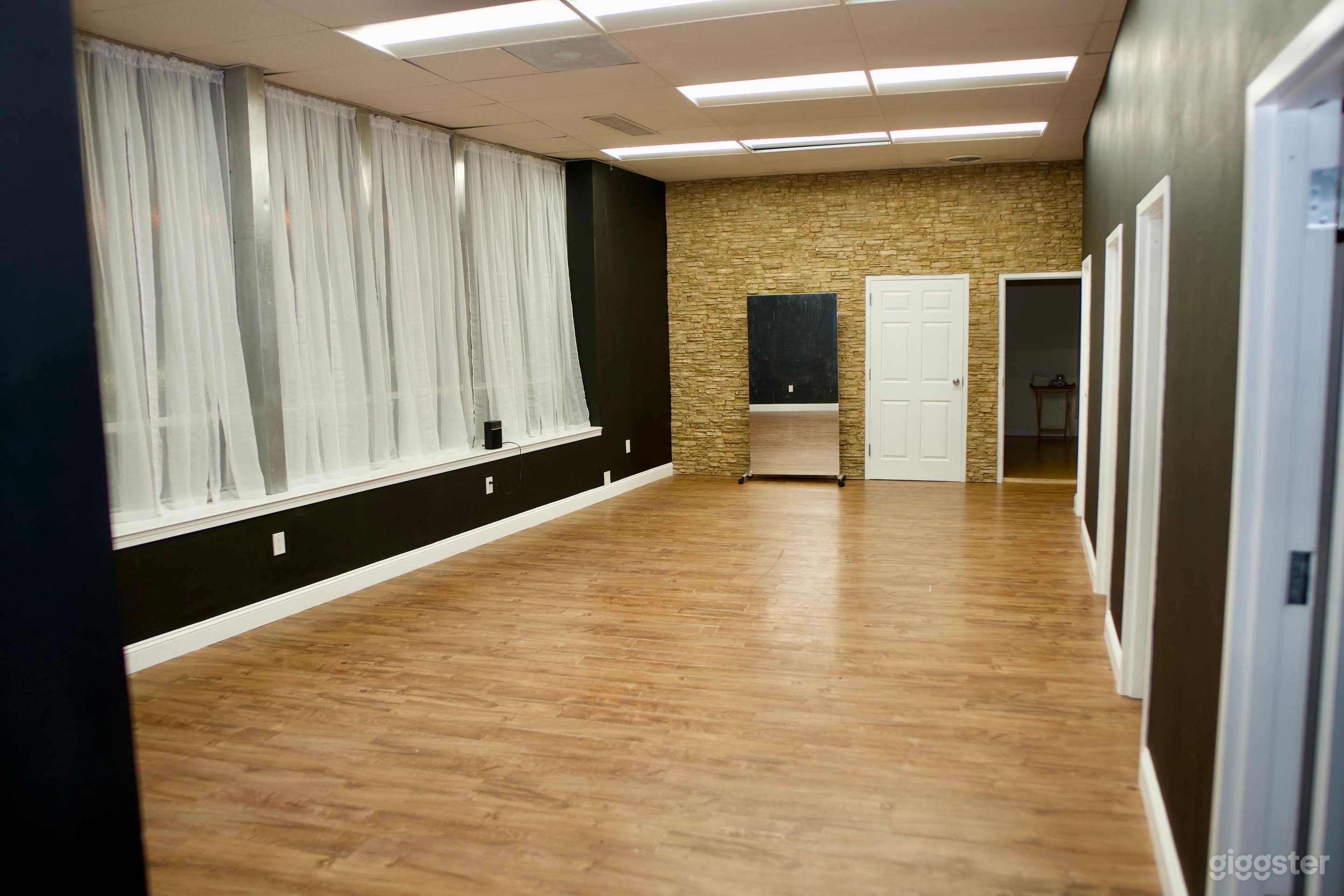 Modern Urban Entertainment Space Photo 3