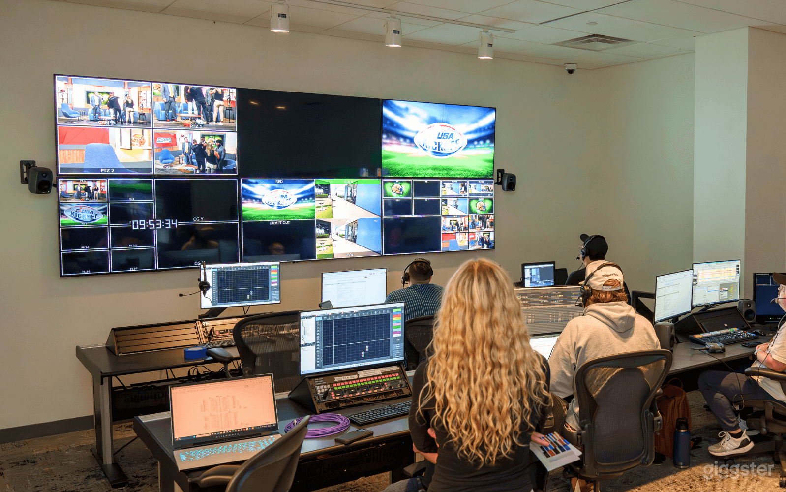 3,000 sq ft Video/TV Production Studio in Frisco Photo 4