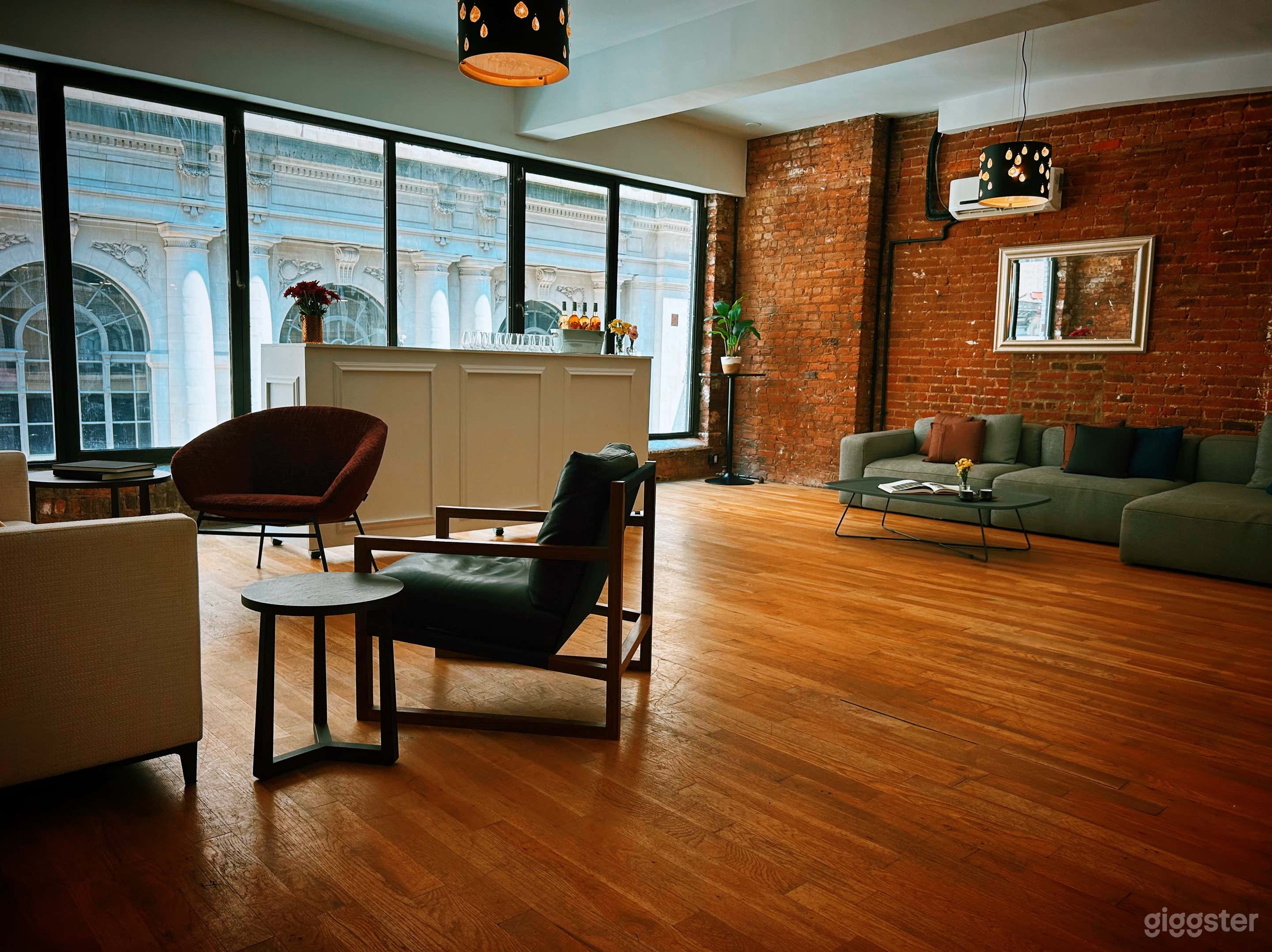 Kitchen &amp; Rooftop Lounge at LOFT39 Photo 3