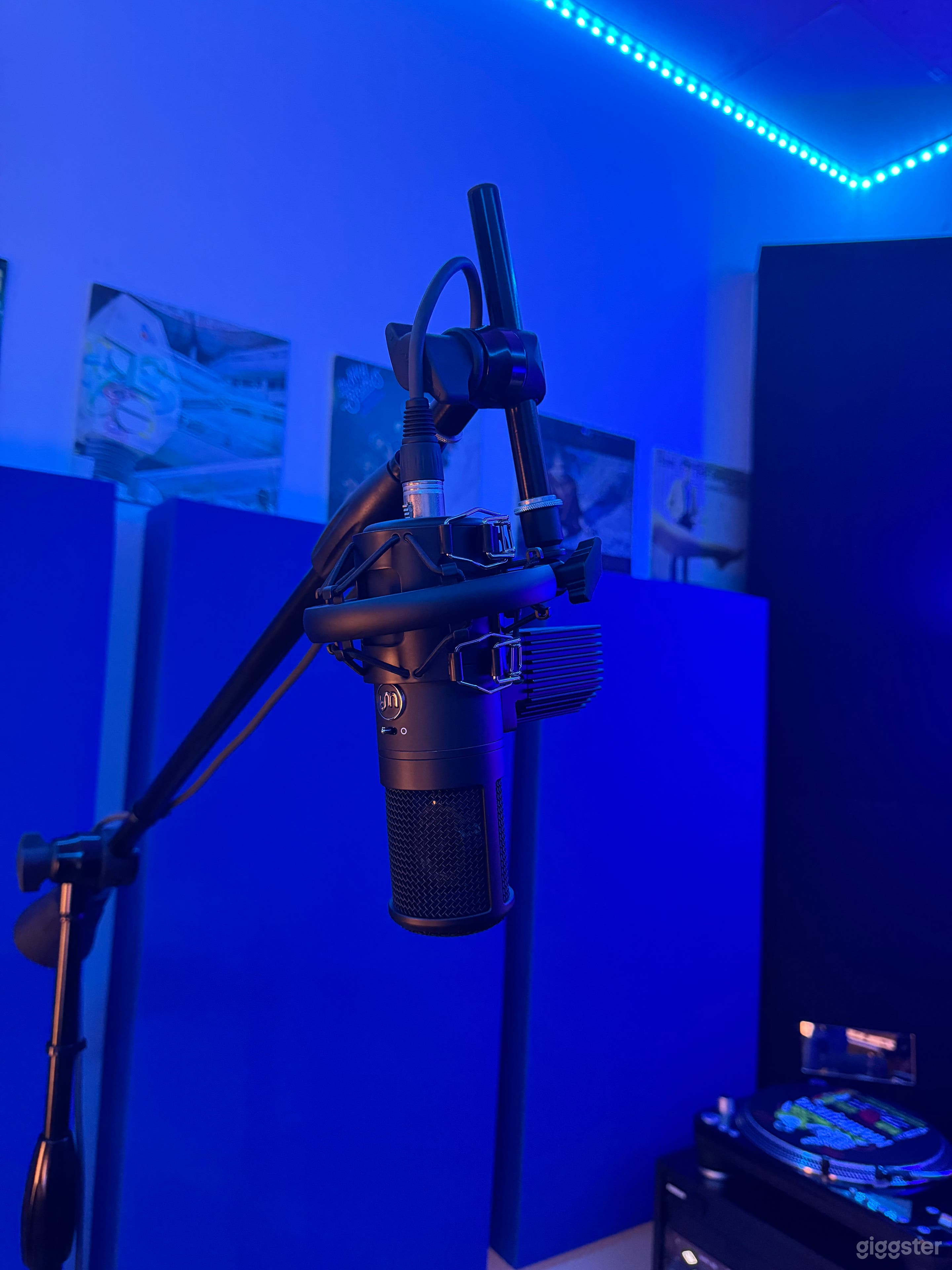 Burbank Recording &amp; Production Studio Photo 4