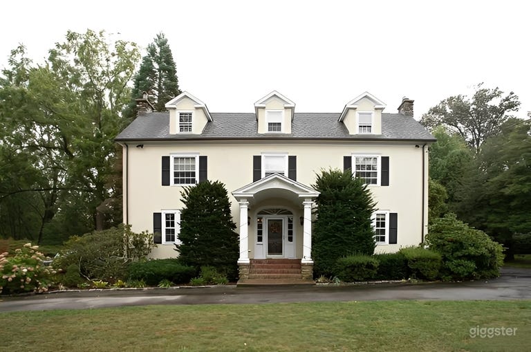  Picture Perfect Suburban Home  