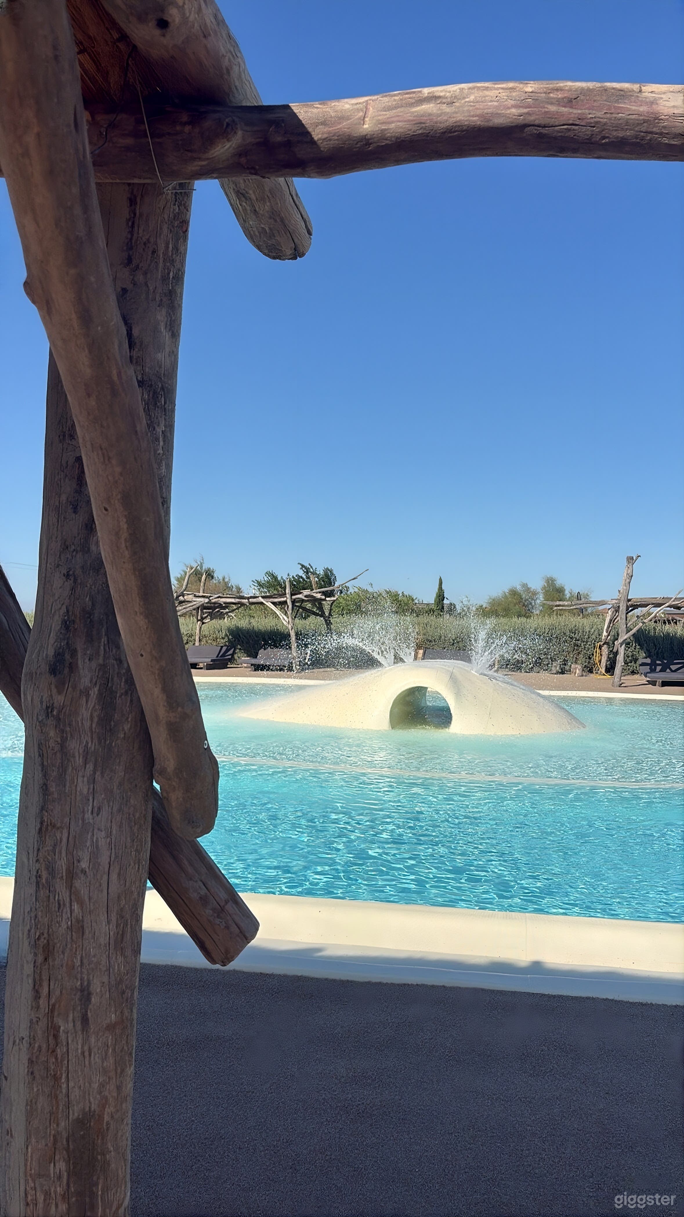 Photo de Camping en Camargue avec piscine et espaces événementiels 3