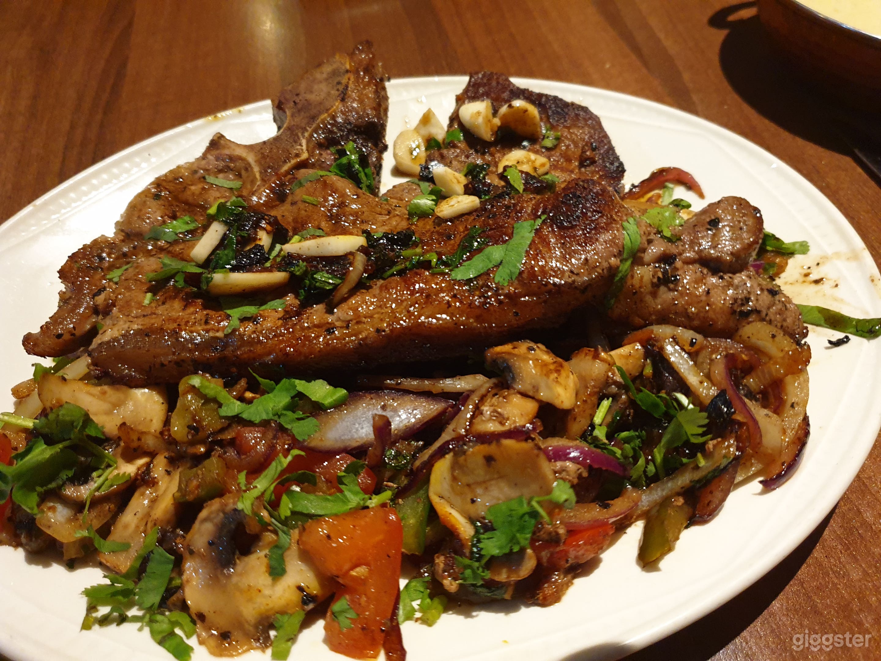 Warm and Inviting Indian Restaurant in Edinburgh Photo 2