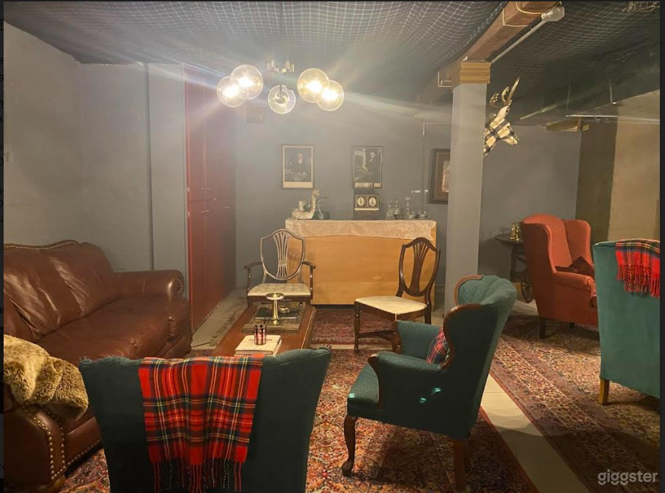 Pat's Pub, Speak Easy Room Photo 4