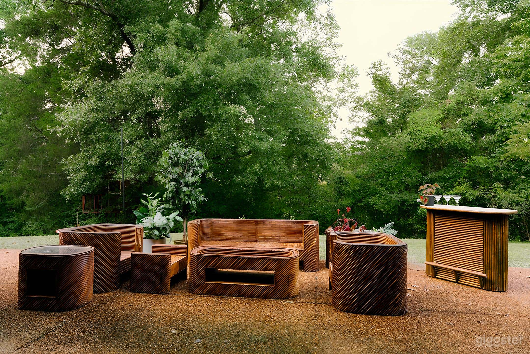 The 70s Backyard Lounge Photo 1