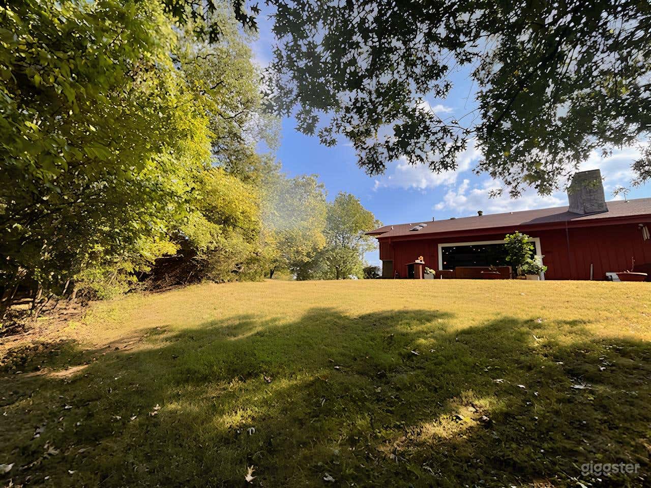 The 70s Backyard Lounge Photo 4