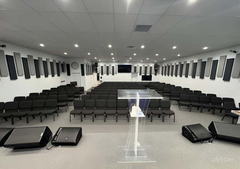  Bright and Functioning Auditorium  