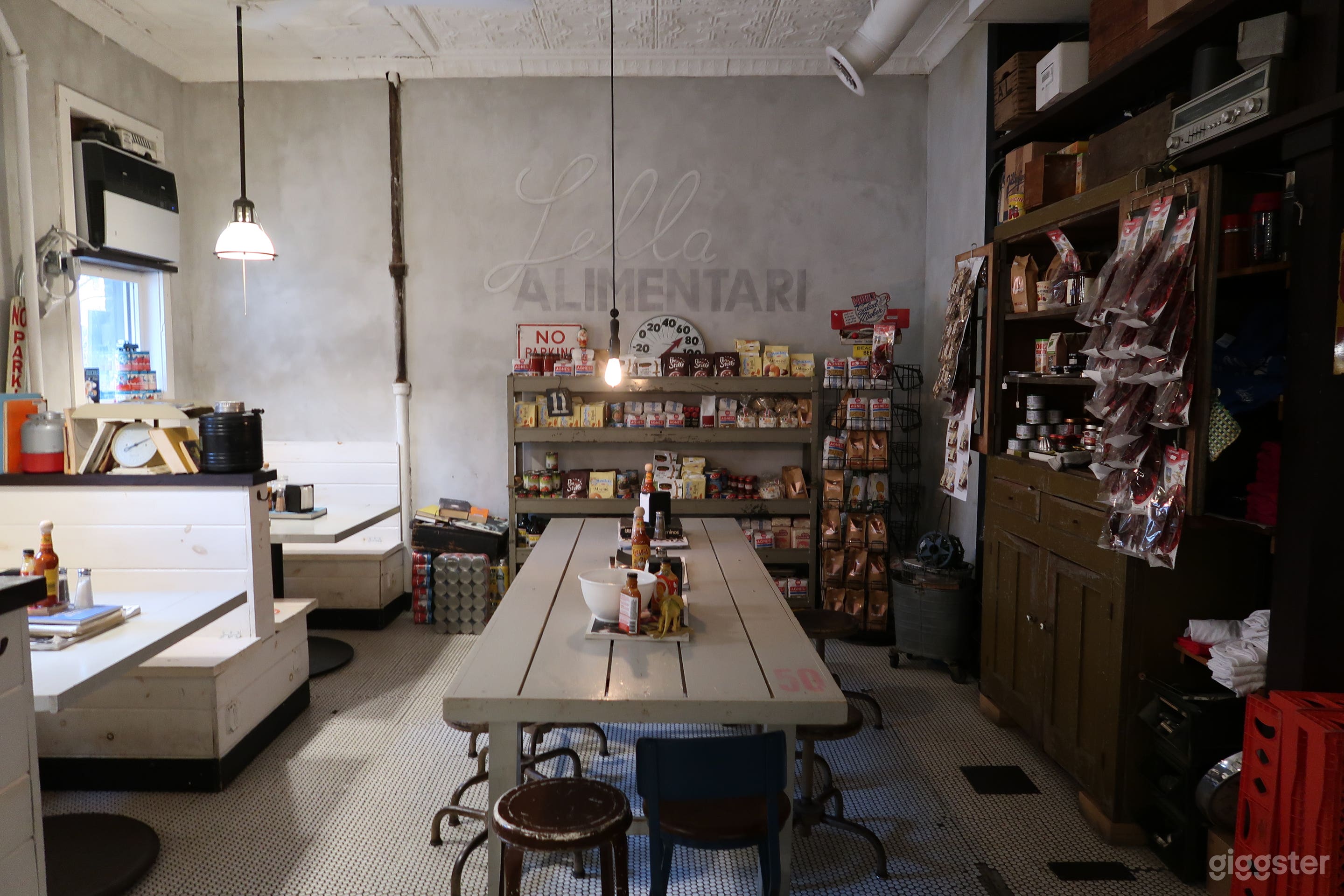 Cafe/Popup/Cozy Space by Shapira Photo 4