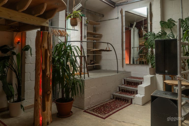  Organic Retro Futuristic Warehouse Studio 