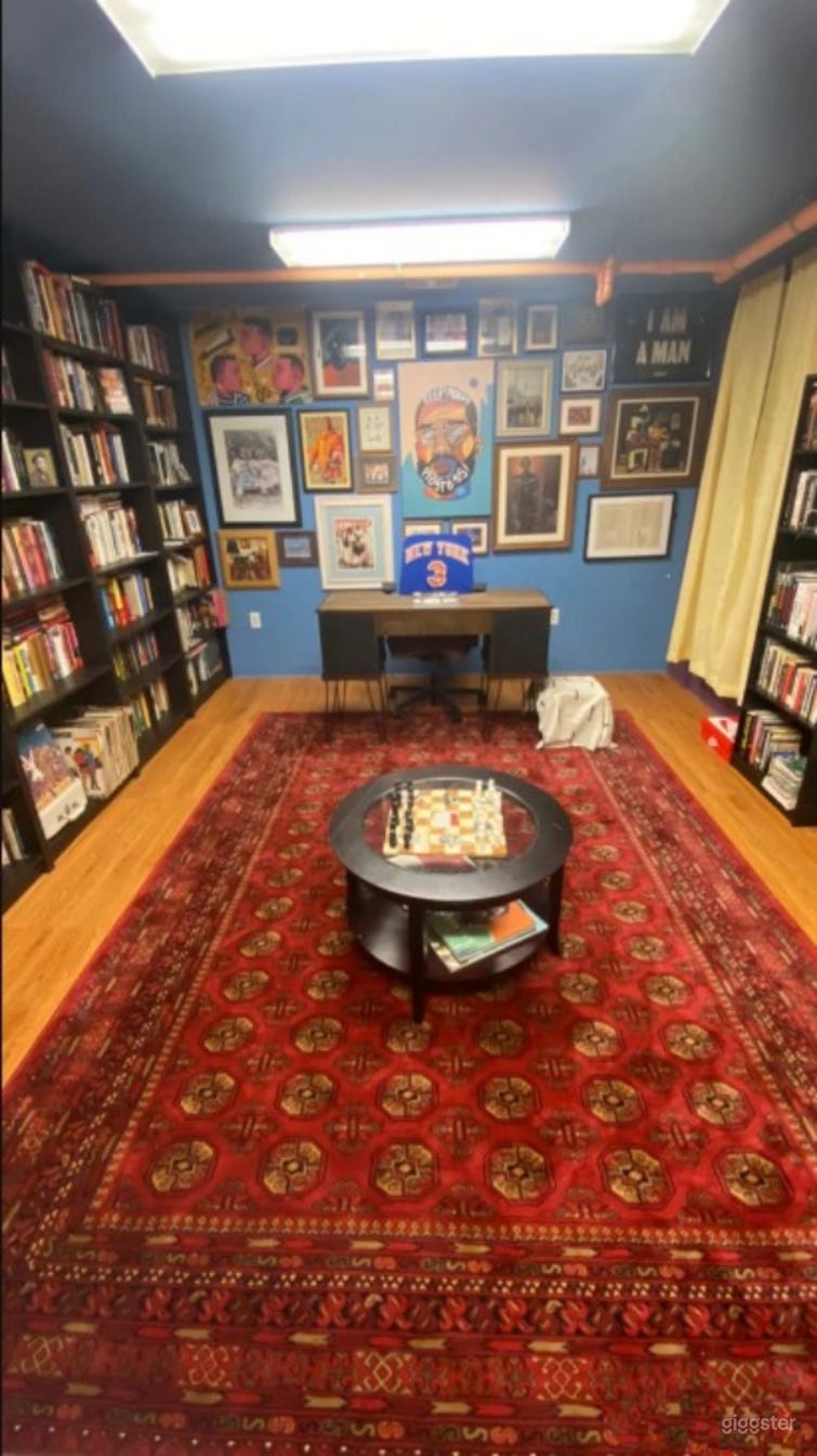 Cozy Afrobohemian Bookstore &amp; Gallery Photo 4