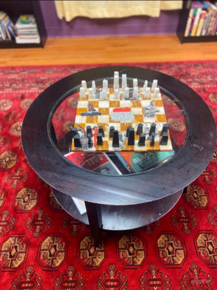  Cozy Afrobohemian Bookstore & Gallery 