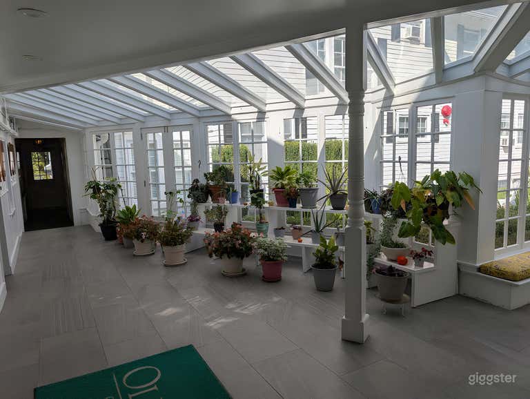  Bright Conservatory with Skylights & Lush Greenery 