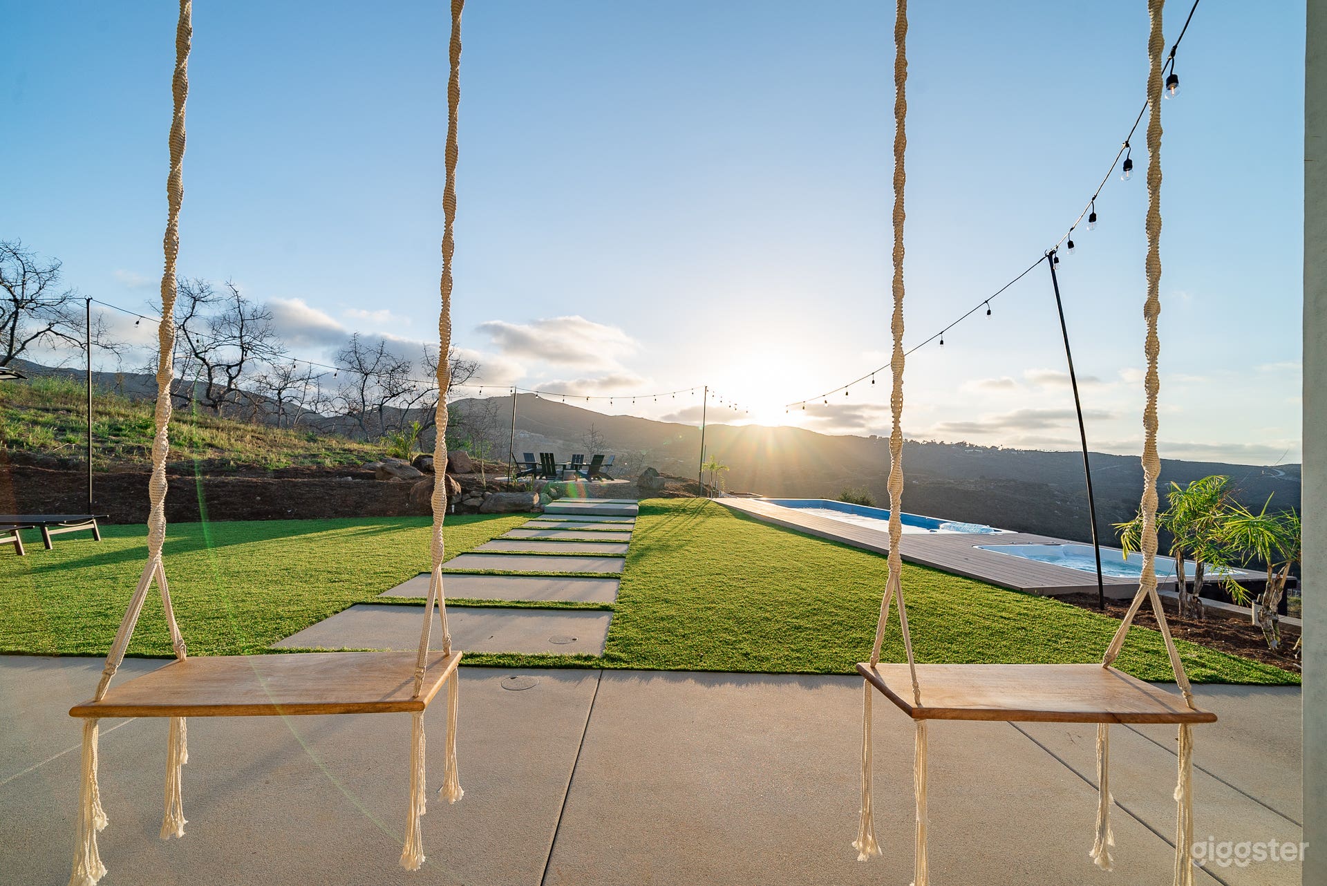 The Hideaway - 10 acre lot Photo 4