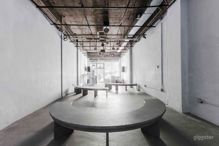  East Village Event Space Pop-Up, Showroom 