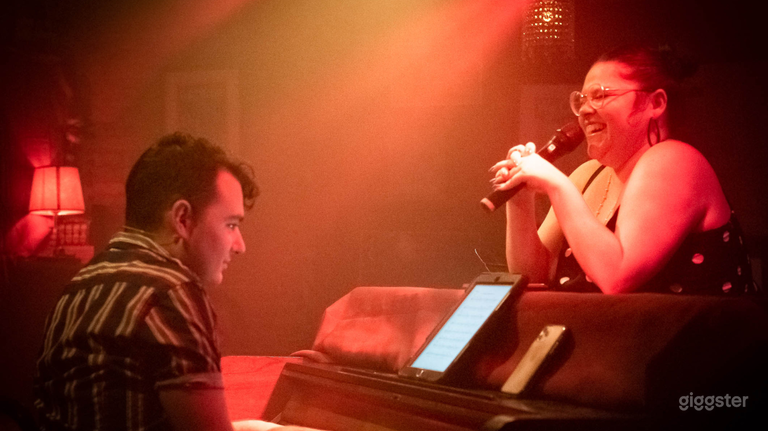  World Class Entertainers 