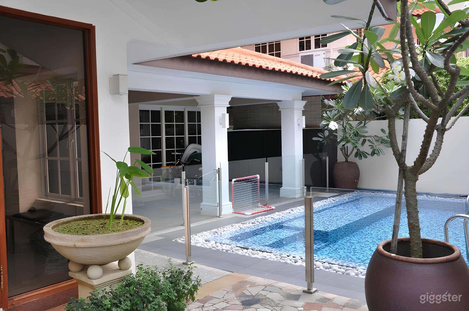 Bungalow with pool Photo 1