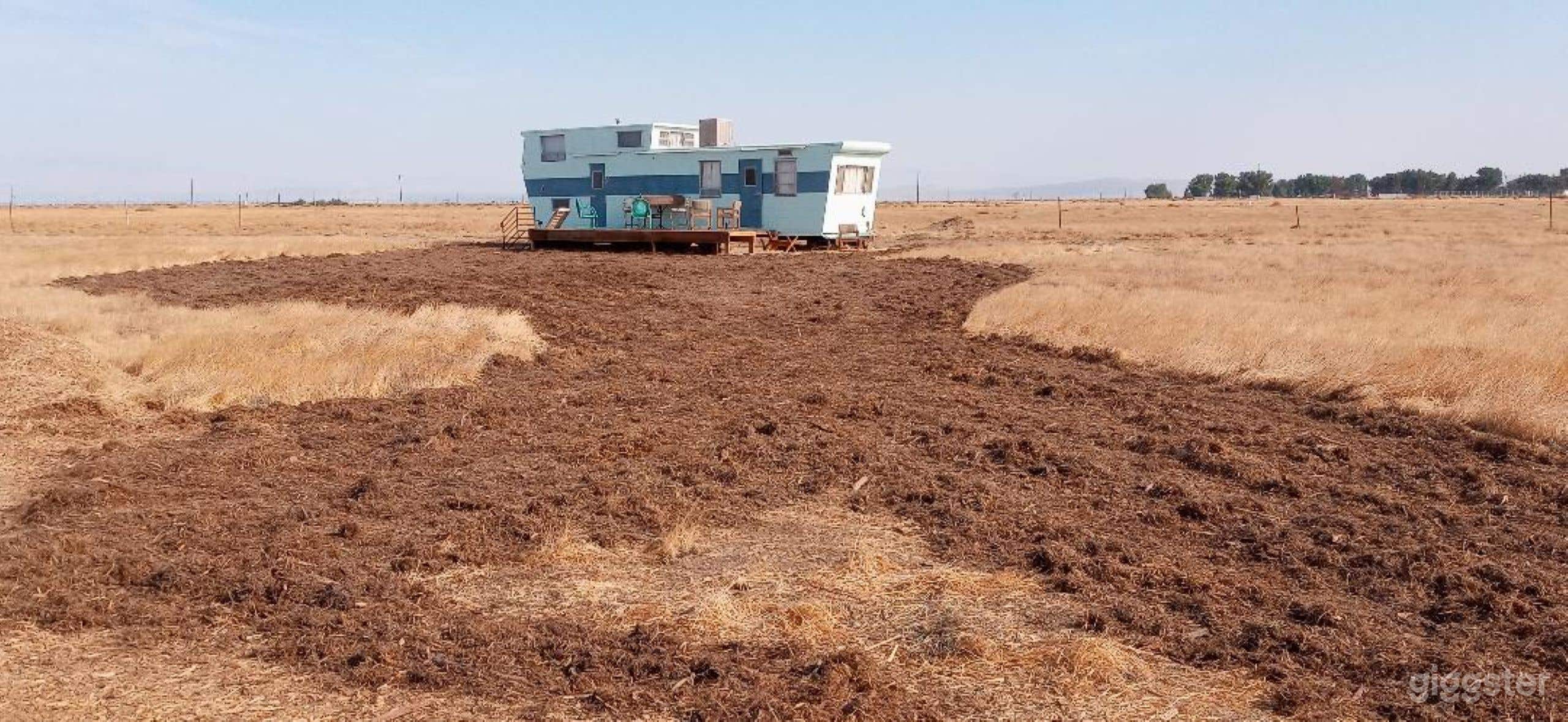 Authentic 1952 Tri-Level Trailer Photo 1