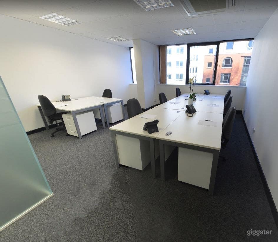 Office in Victoria  Photo 3