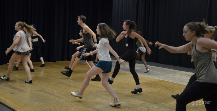 Amazing Dance Studio in Ferndale Photo 2