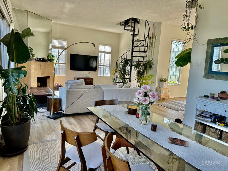  Place with Natural light 1 block from the beach!  