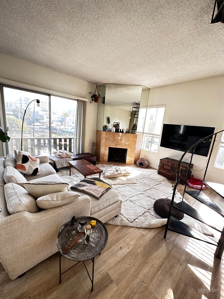  Place with Natural light 1 block from the beach!  