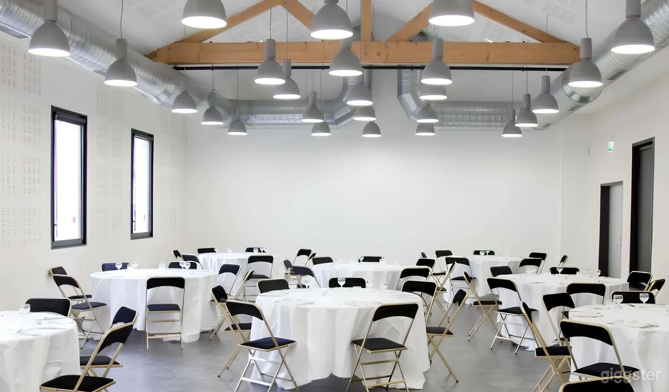 Bright and Spacious Loft in Paris Photo 1