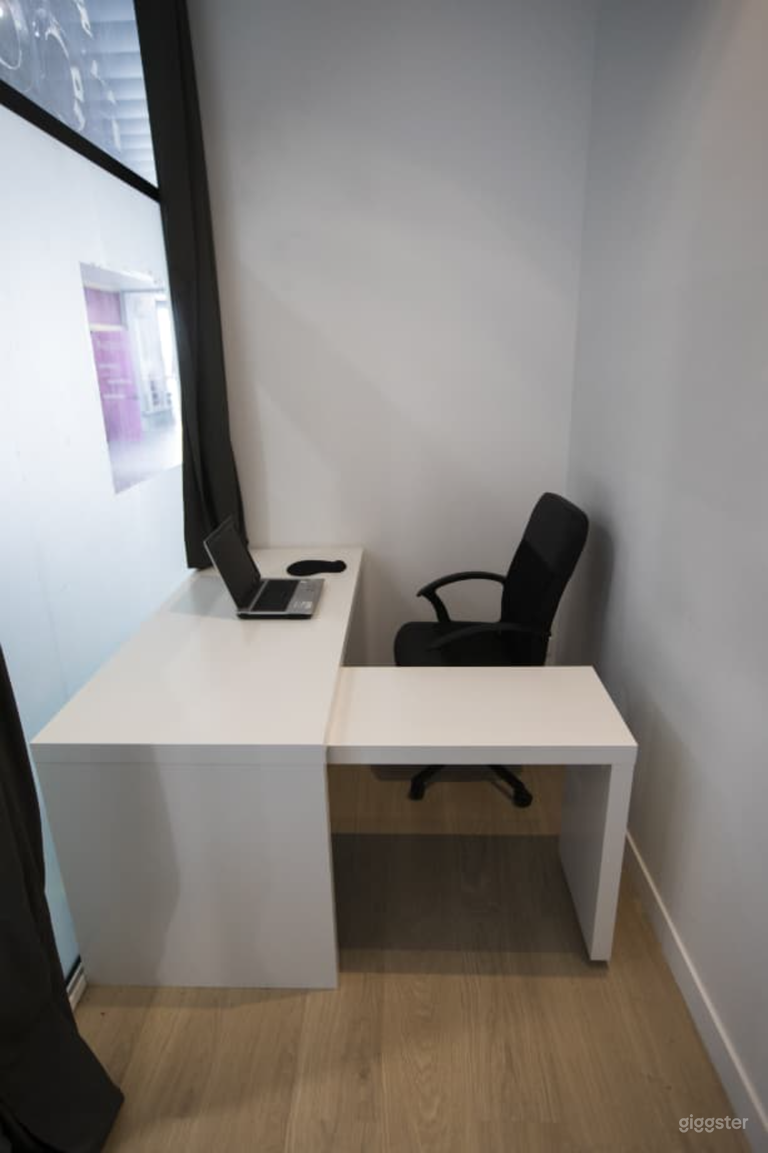  Professional Photo/Video Studio in Paris 