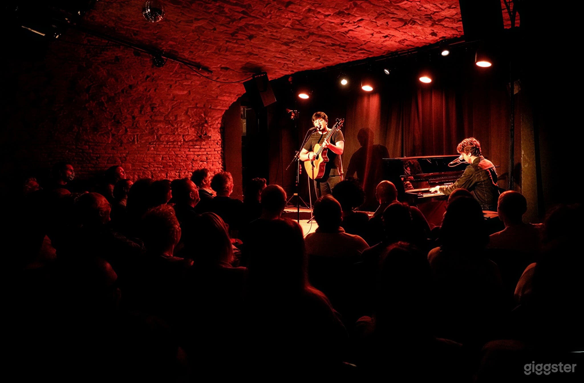 Photo de Unique Stone-Vaulted Performance Venue 3